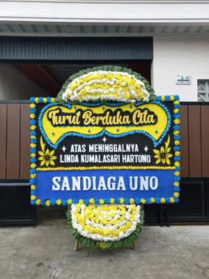 Papan Bunga Duka di Pulau Laut